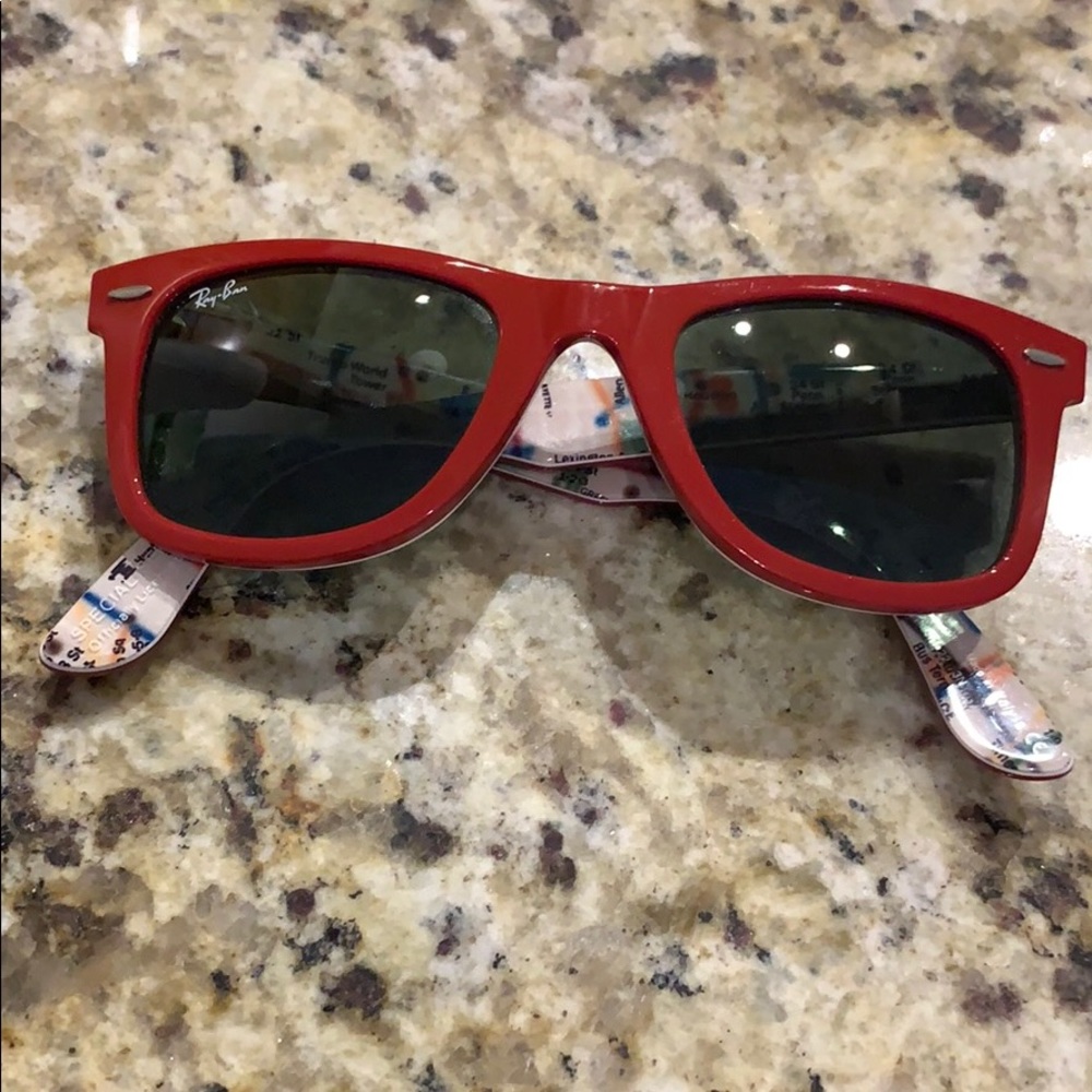 RayBan Wayfarer sunglasses